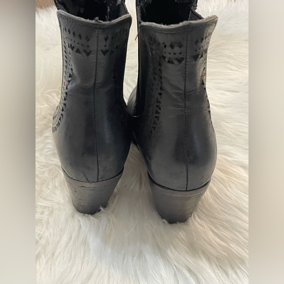 Ariat Versant Chelsea Boots Size 6.5 - Picture 6 of 14